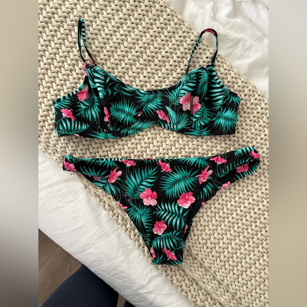 Bikini